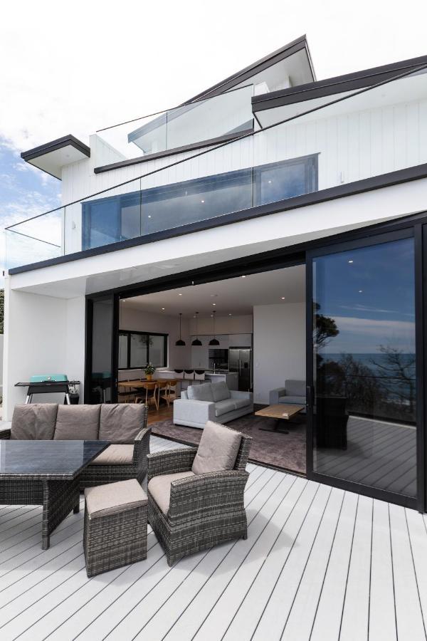 Oakura Beach Front Apartments Exterior foto